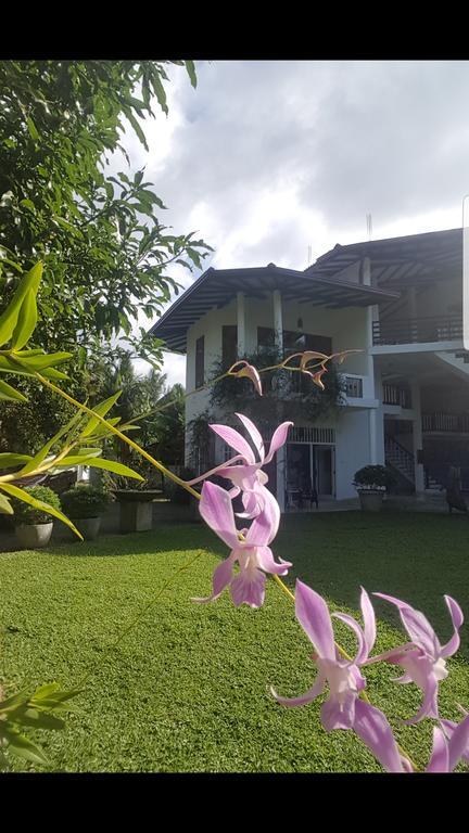 Villa Dewasiri Unawatuna Eksteriør bilde