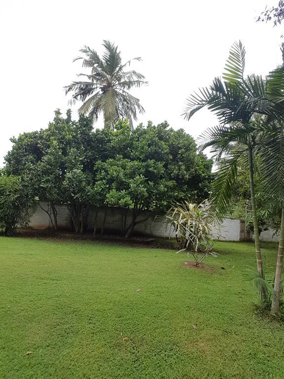 Villa Dewasiri Unawatuna Eksteriør bilde