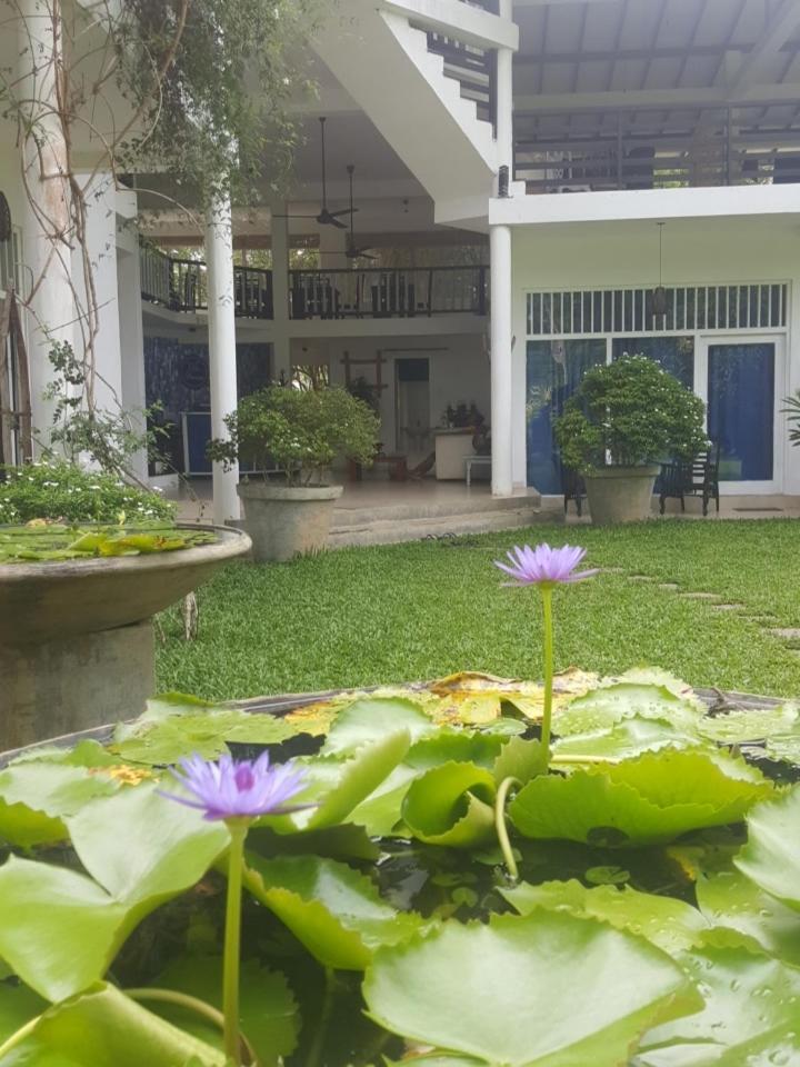 Villa Dewasiri Unawatuna Eksteriør bilde